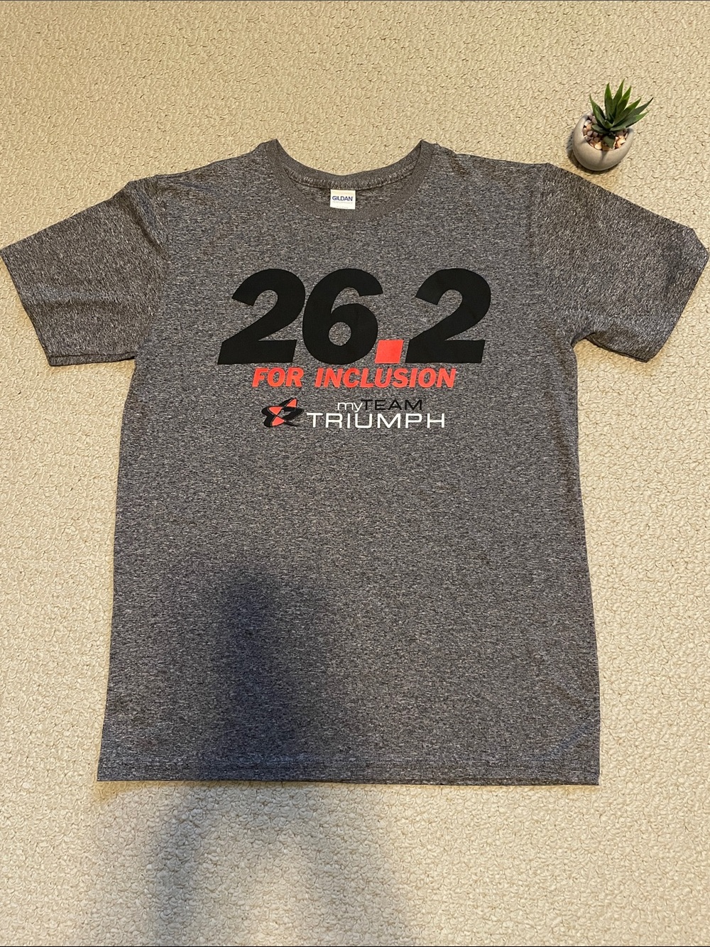 Gildan workout t shirt